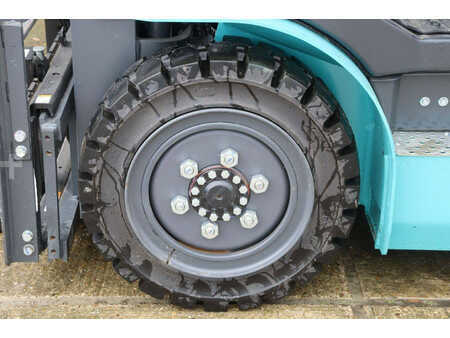 Carrelli elettrici 4 ruote 2022  Baoli KBD25 (16)