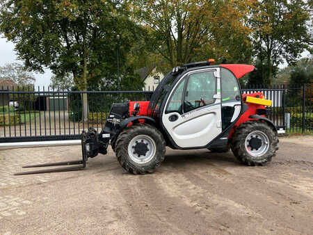 Teleskoptruck fast bom 2019  Manitou MLT625-75H (1)