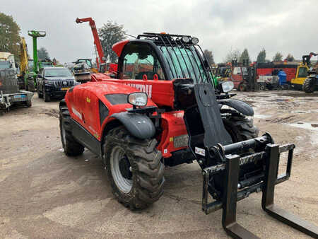 Teleskoptruck fast bom 2019  Manitou MLT625-75H (6)