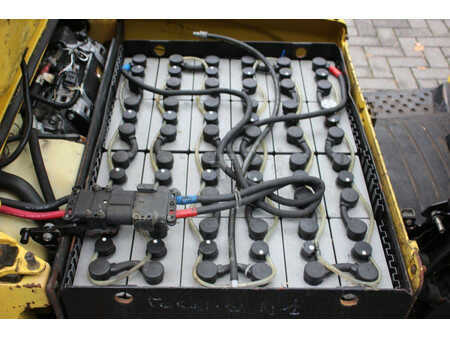 Elektro čtyřkolový VZV 2013  Hyster J1.8XNT MWB (17)