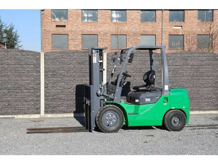 Wózki widłowe diesel 2024  Yanmar FD30 (1)