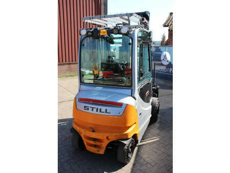 Carrelli elettrici 4 ruote 2019  Still RX60-35 (5)