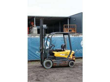 Sähkö - 4 pyör 2009  OM XE 25 (28)