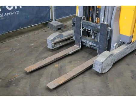 Reach Truck 2021  Jungheinrich ETV 214 (8)