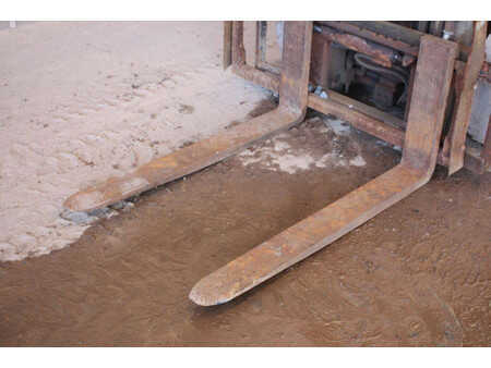 Dieseltrukki 2009  Manitou CD 25 P (11)