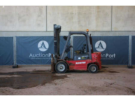 Dieseltrukki 2009  Manitou CD 25 P (2)