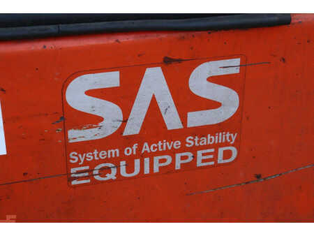 Carrelli elettrici 4 ruote 2008  Toyota 7FBMF30 (16)