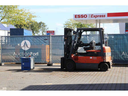 Carrelli elettrici 4 ruote 2008  Toyota 7FBMF30 (3)