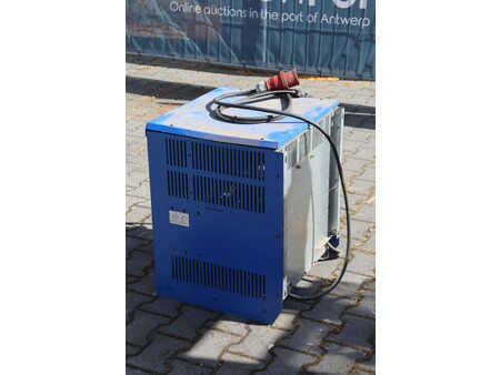 Carrelli elettrici 4 ruote 2008  Toyota 7FBMF30 (40)