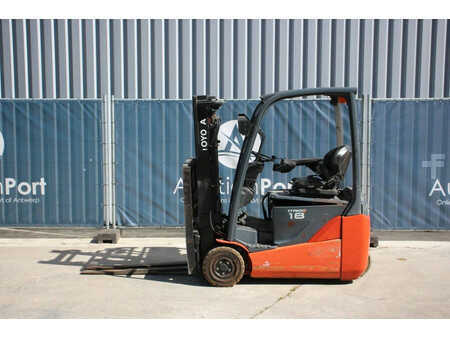 Elektro čtyřkolový VZV 2018  Toyota 8FBEK18T (2)