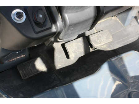 Elektro čtyřkolový VZV 2018  Toyota 8FBEK18T (23)