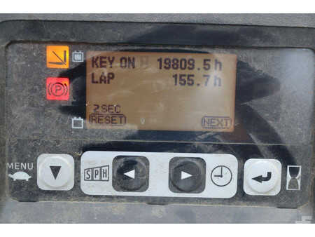 Carrelli elettrici 4 ruote 2012  Toyota 8FBET16 (25)