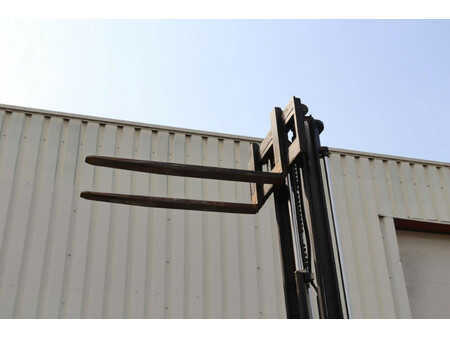 Carrelli elettrici 4 ruote 2012  Toyota 8FBET16 (29)