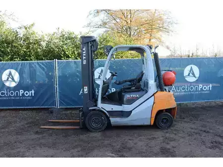LPG heftrucks - Still RX 70-25 T (2)