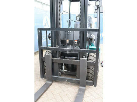 Diesel truck 2025  LTMG FD40 (10)