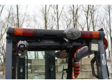 Dízel targoncák 2015  Toyota 52-8FDF30 (16)