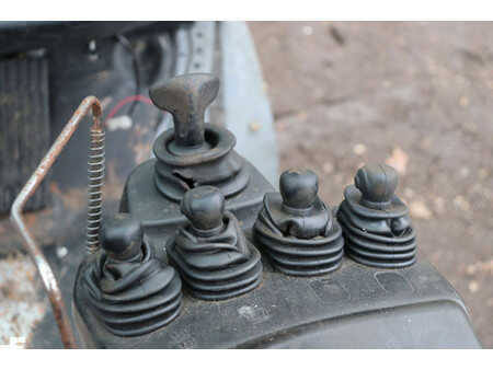 Dízel targoncák 2015  Toyota 52-8FDF30 (25)