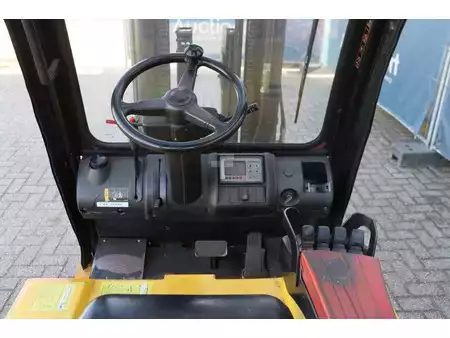 Elektromos 4 kerekű 2011  Hyundai 20B-7 (19)