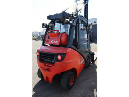 Carretilla elevadora GLP 2017  Linde H25T-02 (39)