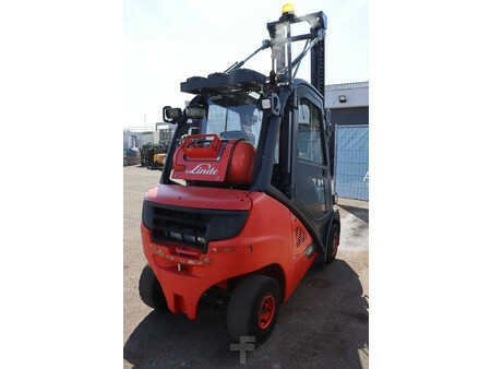 Carretilla elevadora GLP 2017  Linde H25T-02 (5)
