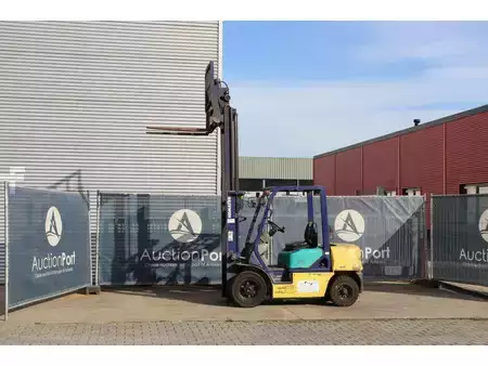 Dieseltruck 2002  Komatsu FD25T-12 (35)