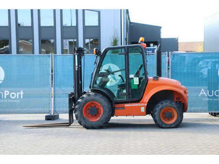 Carrelli fuoristrada 4x4 2016  Ausa C250HX4 (2)