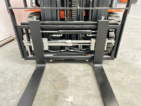 Electric - 4 wheels 2023  Noblelift FE4P16QC (29)