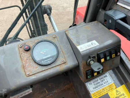 Rough Terrain Forklifts 2007  Manitou M30-4 (13)
