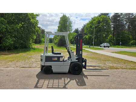 4-wiel elektrische heftrucks 1992  Komatsu FB 20-3 (5)