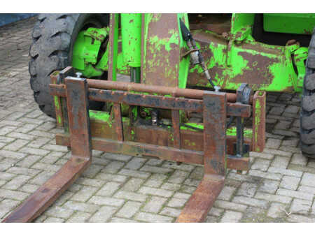 Manipulador fijo - Merlo P27.7 EVN (10)