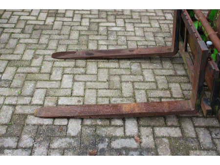 Manipulador fijo - Merlo P27.7 EVN (12)