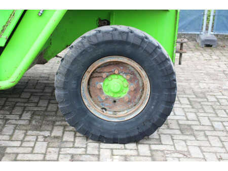 Manipulador fijo - Merlo P27.7 EVN (15)