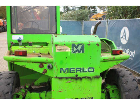 Manipulador fijo - Merlo P27.7 EVN (17)