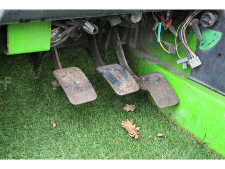 Manipulador fijo - Merlo P27.7 EVN (24)