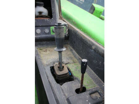 Manipulador fijo - Merlo P27.7 EVN (27)