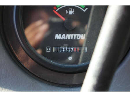 Dieselový VZV - Manitou MSI 35 (26)