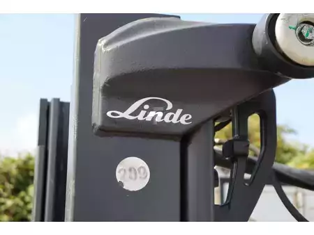 El truck - 4 hjulet 2012  Linde E30L-01 (13)