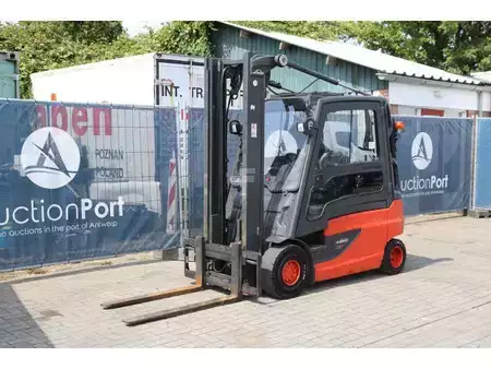 El truck - 4 hjulet 2012  Linde E30L-01 (9)