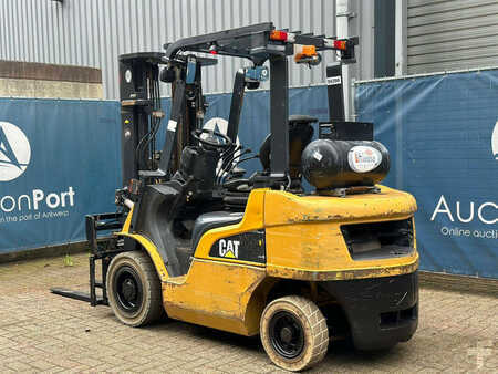 Nestekaasutrukki - CAT Lift Trucks GP25NT (4)