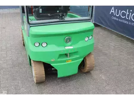 Sähkö - 4 pyör 2017  Cesab B420 (14)