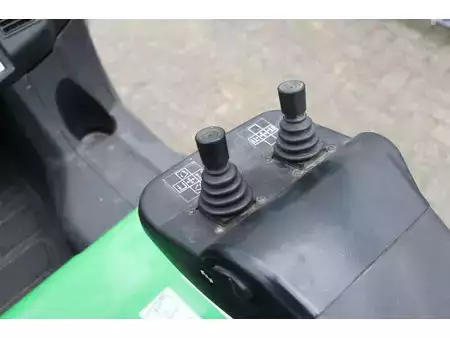 Sähkö - 4 pyör 2017  Cesab B420 (22)