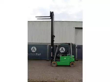 Sähkö - 4 pyör 2017  Cesab B420 (26)