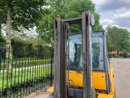 Carrelli elevatori diesel 2000  Jungheinrich  (8)