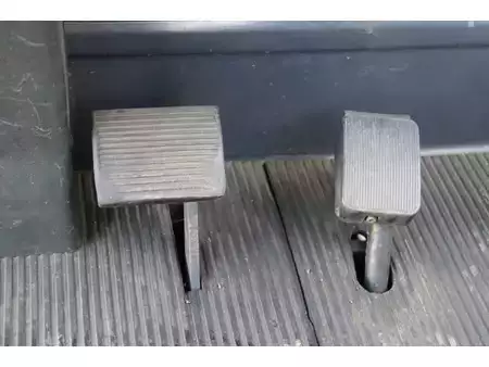 Eléctrico - 4 rodas 2007  OM PImespo XE 15 3 (19)