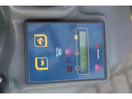 Eléctrico - 4 rodas 2007  OM PImespo XE 15 3 (22)