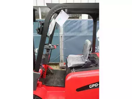 Elektro 4 Rad 2025  Starvox CPD-20 (21)