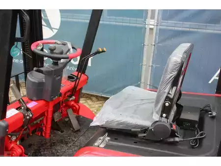 Elektro 4 Rad 2025  Starvox CPD-20 (22)