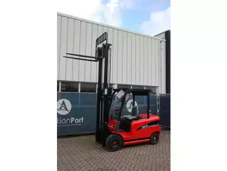 Elektro 4 Rad 2025  Starvox CPD-20 (28)