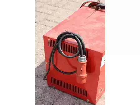 Elektro 4 Rad - Komatsu FB14-5 (38)