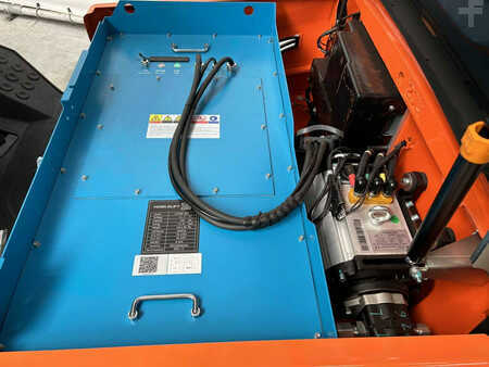 Elektryczne 4-kołowe 2023  Noblelift Q20C (13)